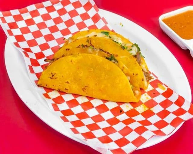 Birria Quesotaco.